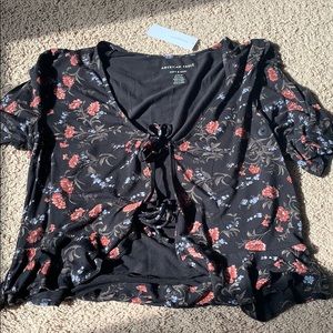 American eagle crop top front tie in the middle